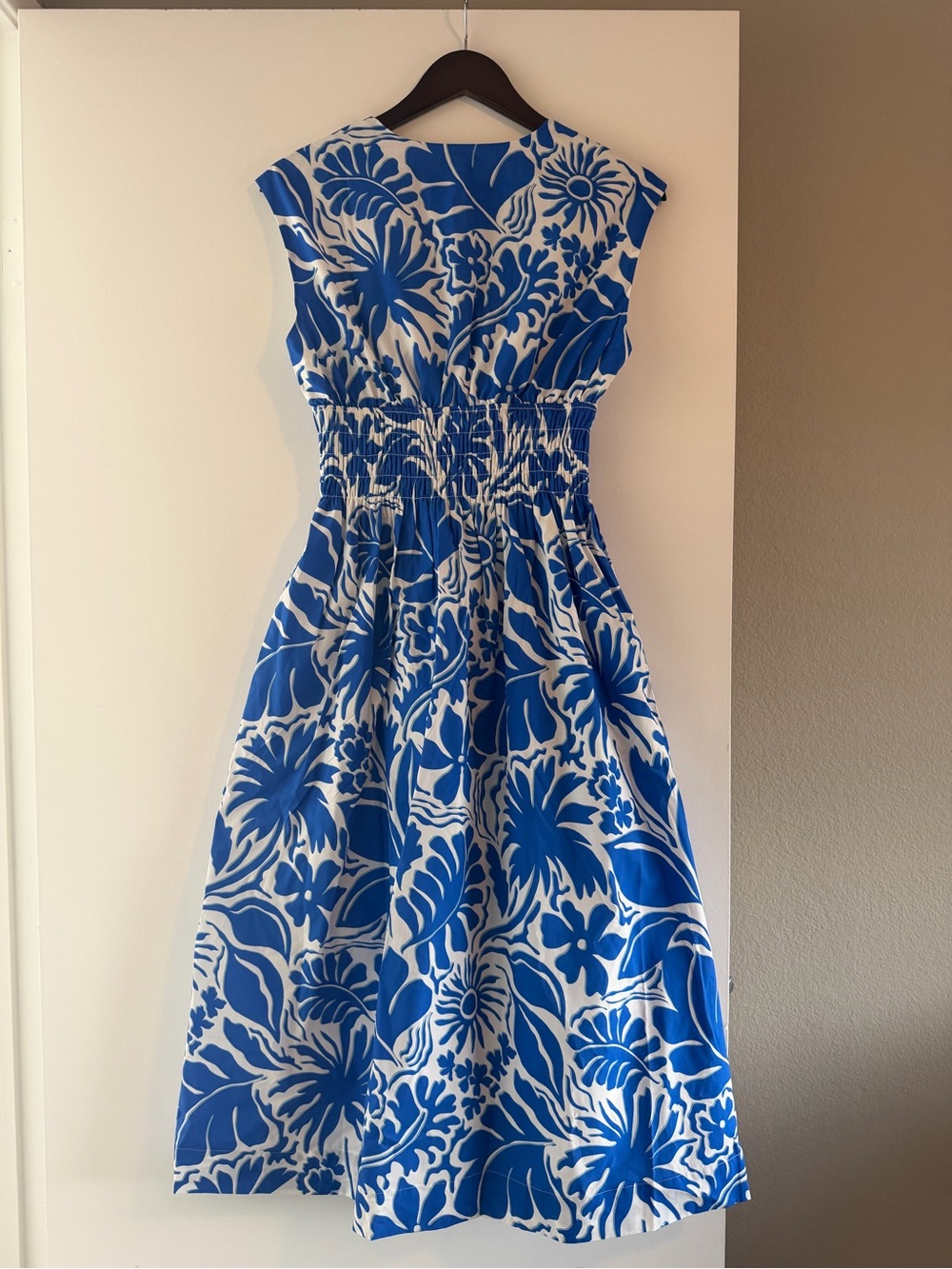 Rails Roxanne Blue and White Floral Midi Dress - Picture 12 of 15